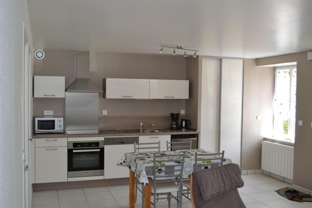 Maison De Vacances Nébouzat Extérieur photo